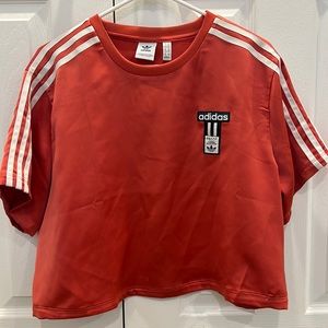 Adidas women’s polyester shirt